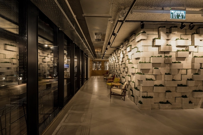 上海辦公室裝修適合什么樣風(fēng)格?