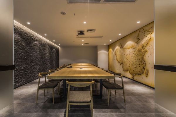 上海辦公室設計過程中通過哪些渠道實現家具購買？