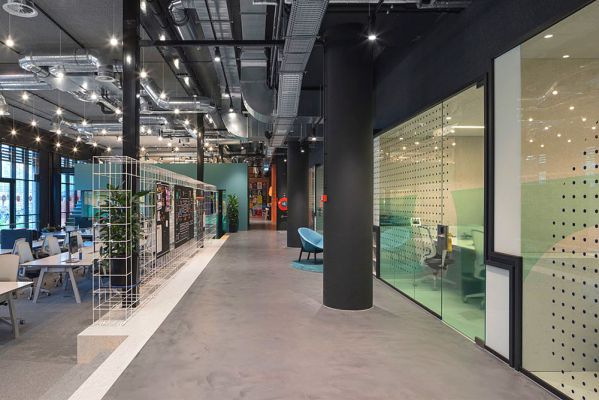 去哪里找辦公室裝修的機構？