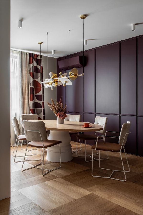 一間由辦公室設(shè)計(jì)打造的時(shí)尚復(fù)古的室內(nèi)空間